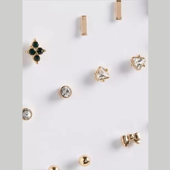 Torrid - Mini Holiday Earring Stud Pack in Gold & Pearls - Picture 7 of 8